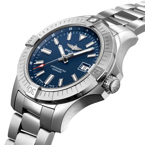 breitling avenger automatic 43 review